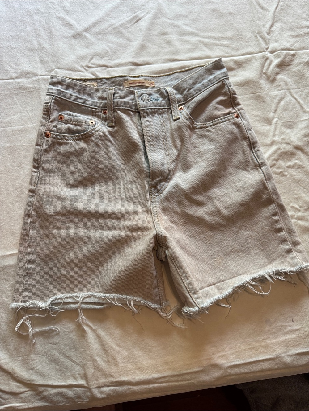 Levi's Light Blue Wash High-Rise Frayed Hem Denim Shorts